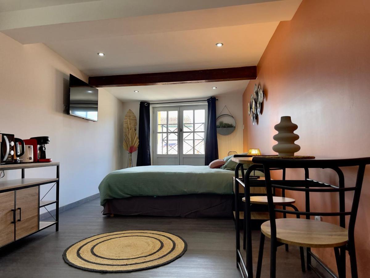 Rooftop N°38 - Rooms Et Studios - Vue Cite Medievale Carcassonne Bagian luar foto